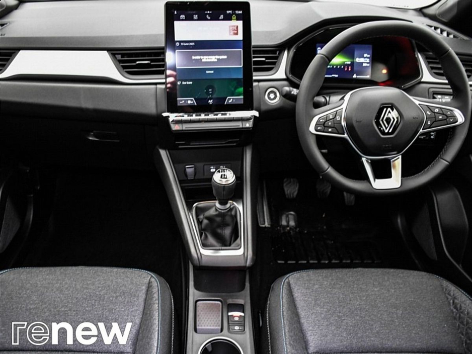 2026 Renault Captur - image 2