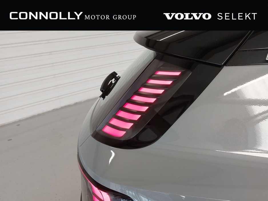 2024 Volvo EX30 - image 21