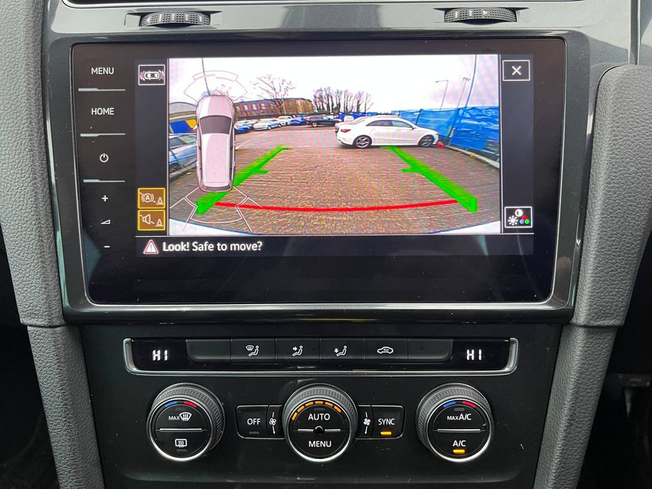 2020 Volkswagen Golf VARIANT 1.2 TSI * HUGE SPEC * // APPLE CARPLAY/ANDROID AUTO // 360 PARKING SENSORS // DIGITAL CLUSTER €19,950