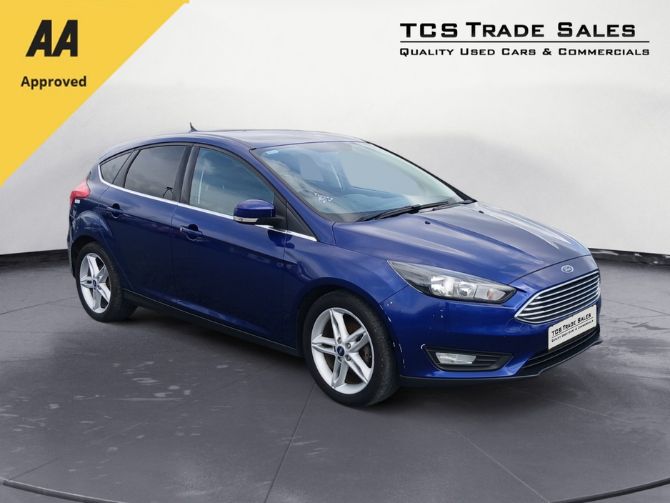 2018 Ford Focus - image 4