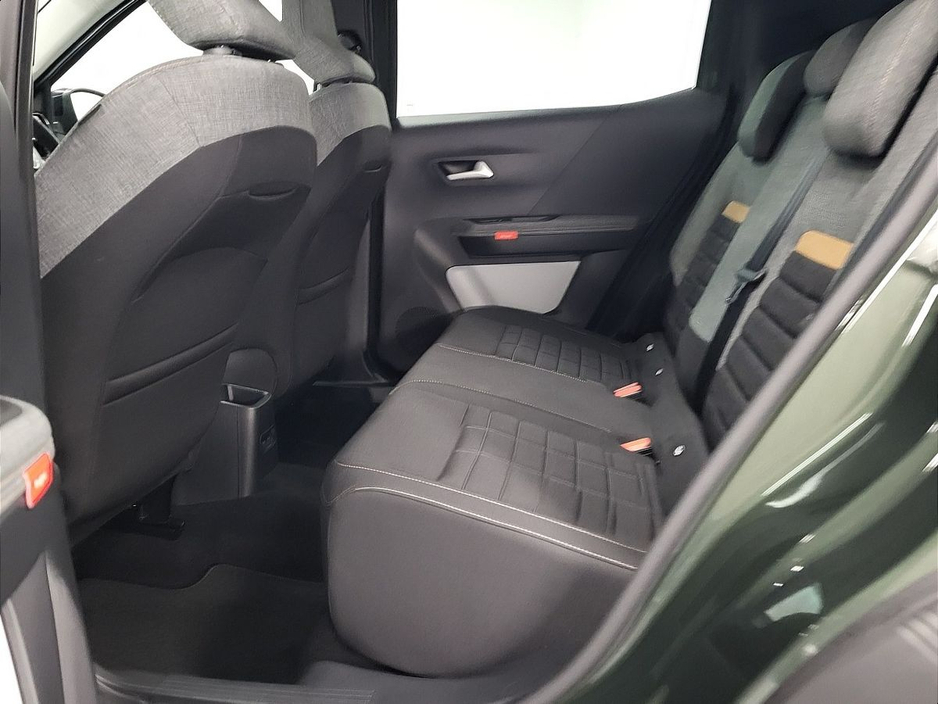 2026 Citroen C3 Aircross - image 9