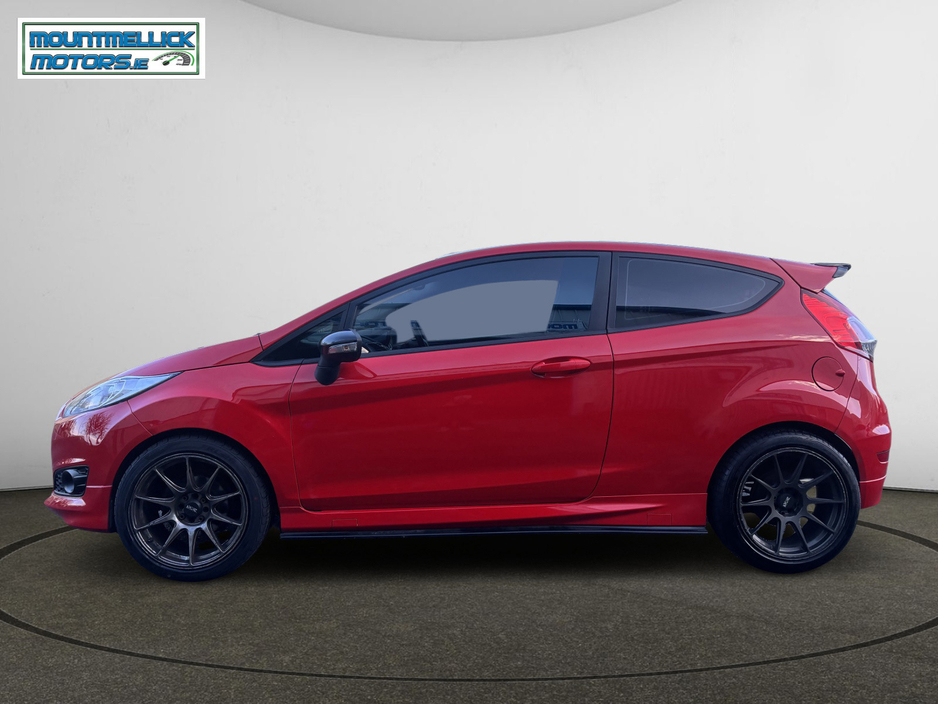 2015 Ford Fiesta BLACK EDITION 1.0 125PS M5 2DR €9,650
