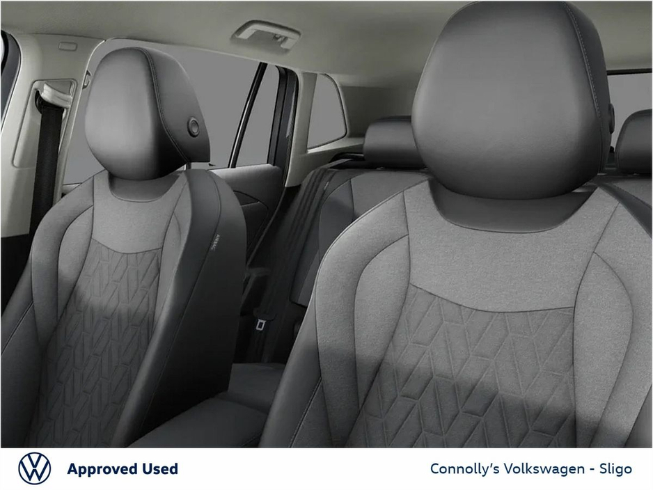 2026 Volkswagen Tiguan - image 4