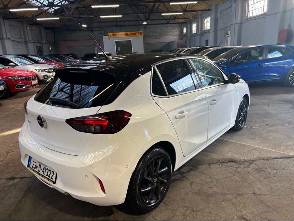 2023 Opel Corsa SPORT 1.2 75PS-PET-5SP 4DR €15,999