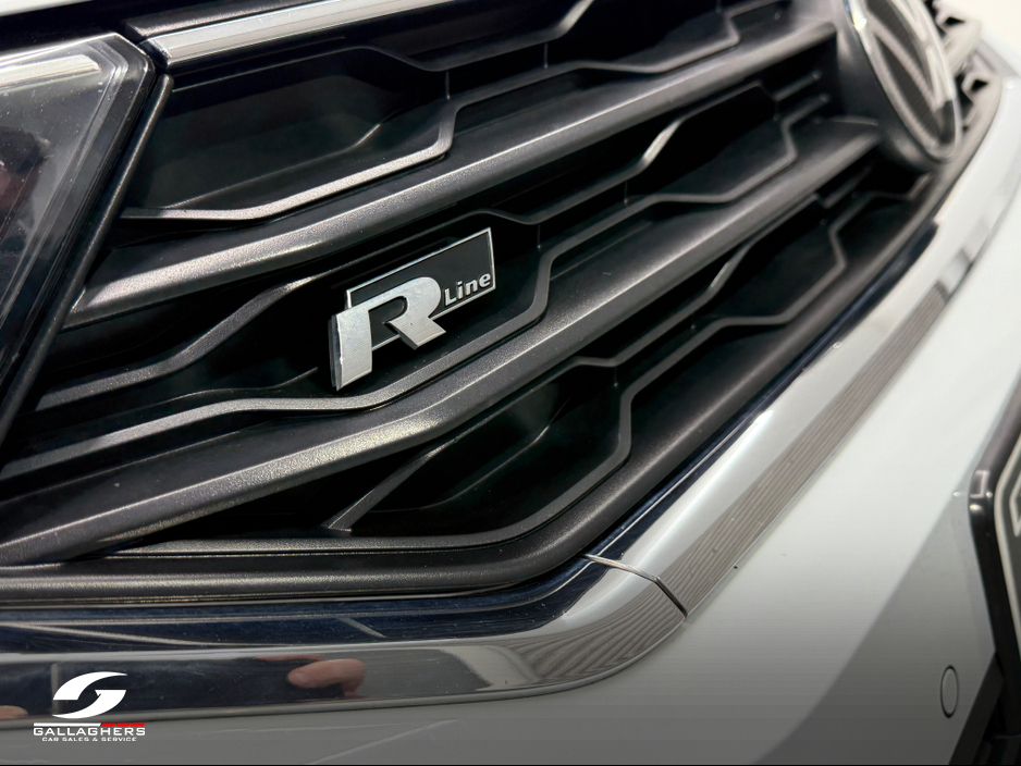 2022 Volkswagen T-Roc R-LINE 1.5 TSI D7F 150HP 5DR A €28,995