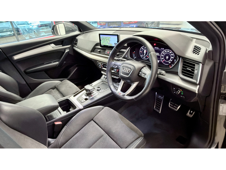 2018 Audi Q5 - image 11