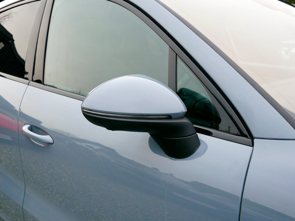 2025 Porsche Cayenne Cayenne E-Hybrid Coup&eacute; €123,950