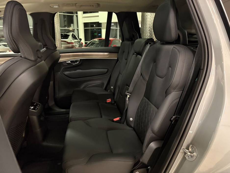 2025 Volvo XC90 T8 PLUS AWD=VAPOUR GREY//PAN ROOF//AS NEW=2 YEAR WARRANTY=TAILORED FINANCE PACKAGES INCL PCP AVAILABLE=TRADE IN'S WELCOME €79,995