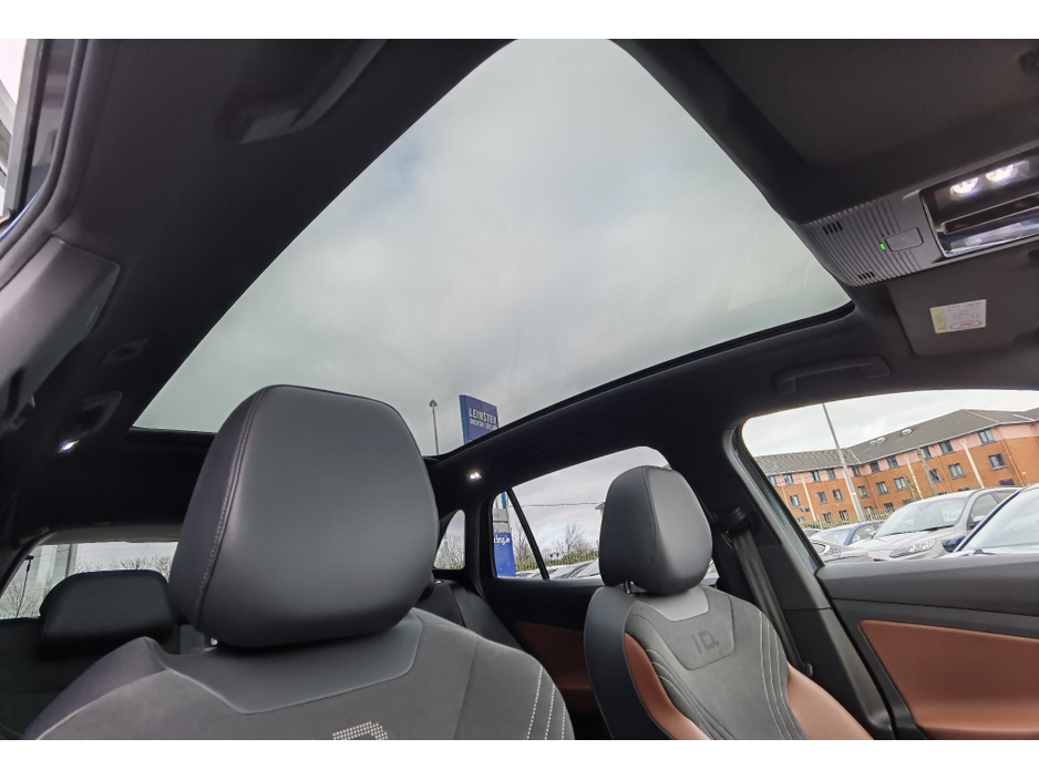 2021 Volkswagen ID.4 - image 10