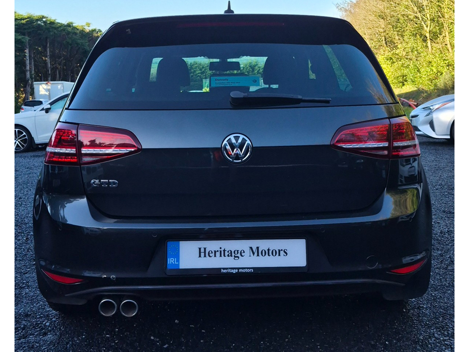 2016 Volkswagen Golf - image 6