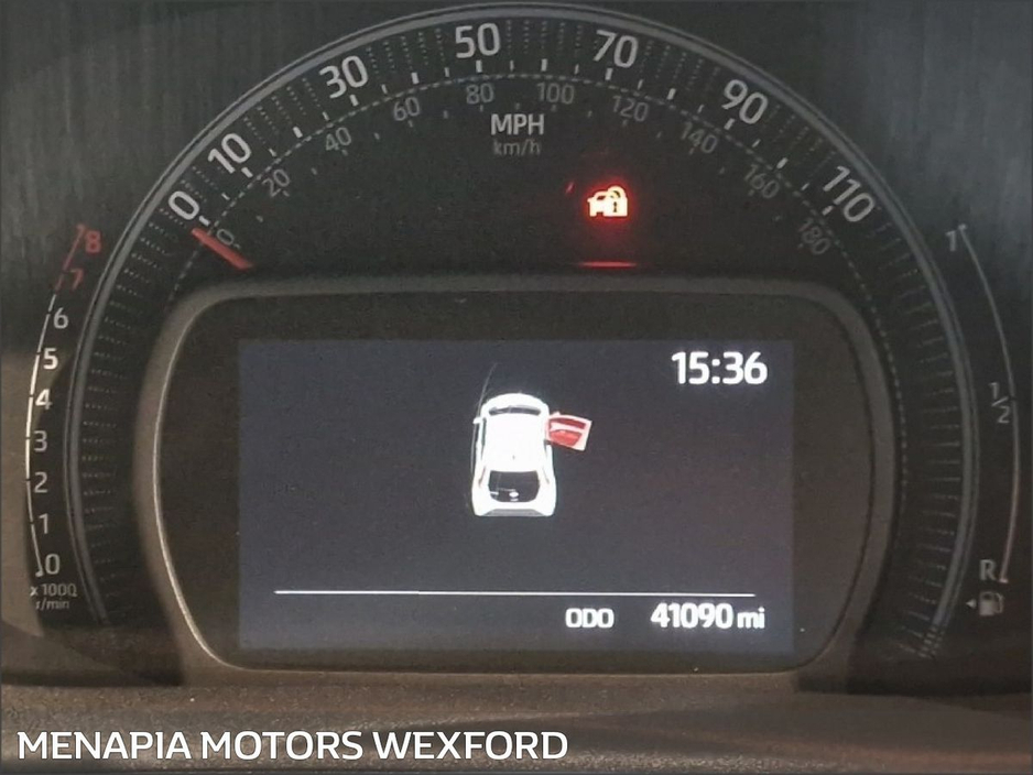 2023 Toyota Aygo X - image 14