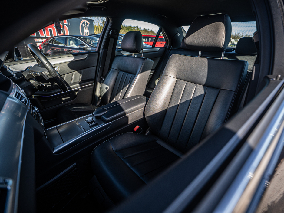 2014 Mercedes-Benz E Class - image 32