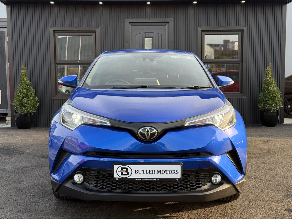 2019 Toyota C-HR - image 12