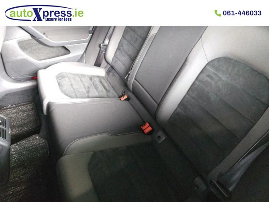 2016 Volkswagen Golf - image 4