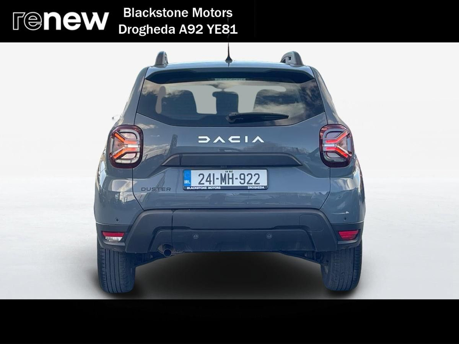 2024 Dacia Duster - image 10