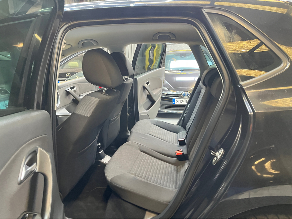 2014 Volkswagen Polo 2014 auto €9,495