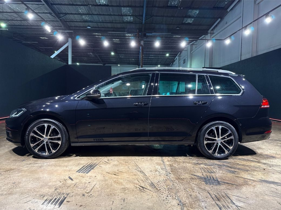 2020 Volkswagen Golf ESTATE AUTOMATIC 1.2L TSI - REVERSE CAMERA - UPGRADED ALLOY WHEELS - PADDLE SHIFT - DIGITAL DASH - CRUISE CONTROL - A/C HEATING CONTROLS €20,950