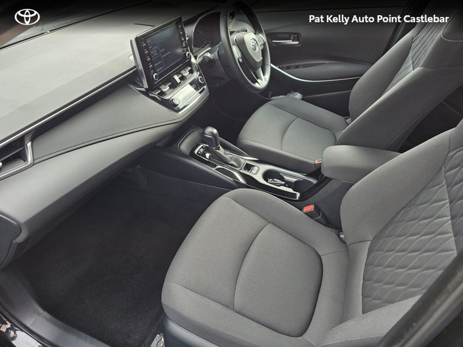 2022 Toyota Corolla HYB LUNA SALOON 4DR AUTO €25,900