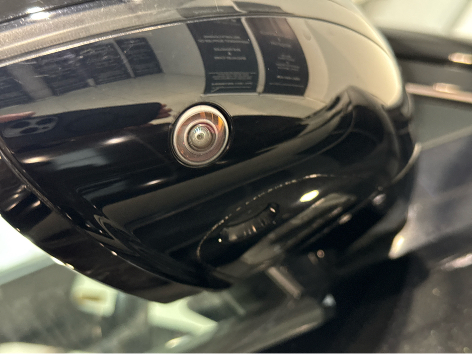 2023 Land Rover Range Rover Sport P440e Dynamic SE