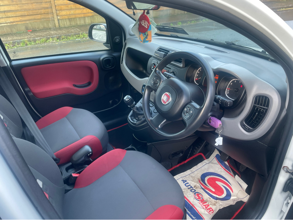 2015 Fiat Panda 1.2 EASY E6 4DR €5,950