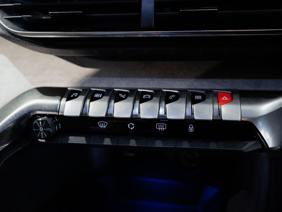 2024 Peugeot 3008 - image 17