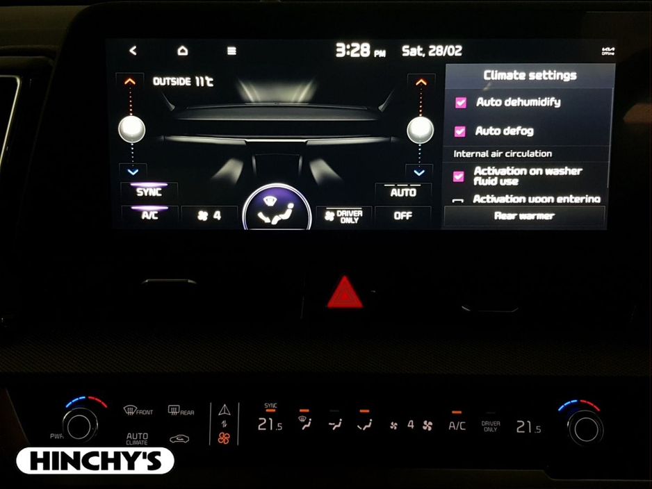 2022 Kia Sportage - image 17