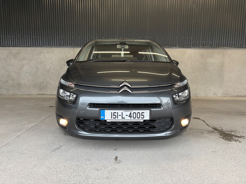 2015 Citroen Grand C4 Picasso - image 4