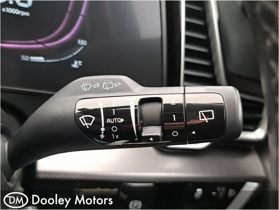 2024 Kia Sportage - image 24