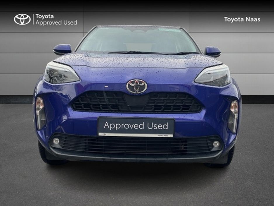 2025 Toyota Yaris Cross - image 5