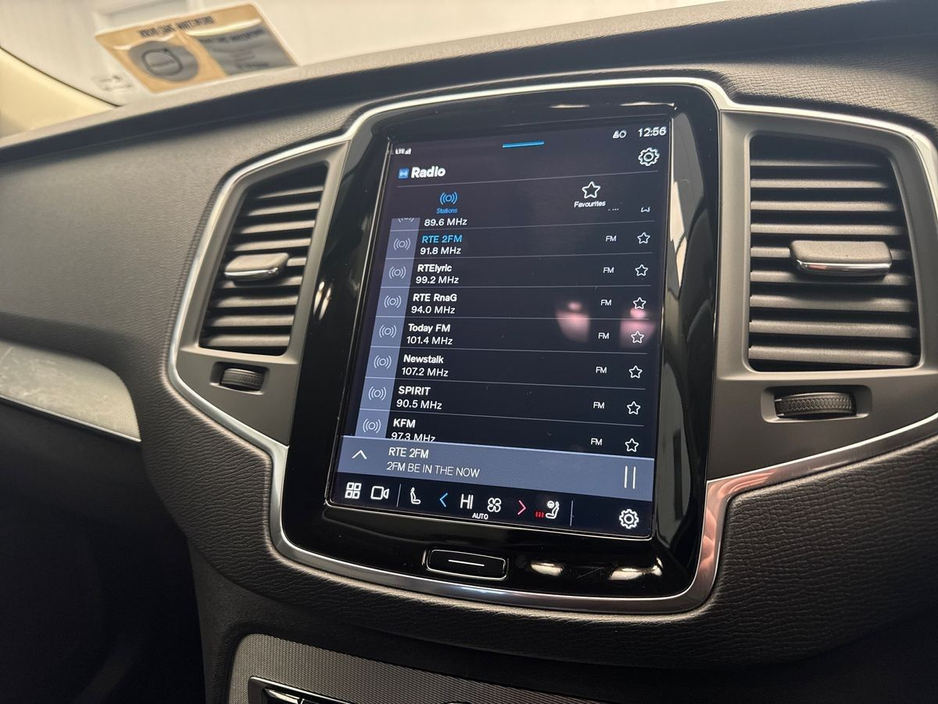 2023 Volvo XC90 - image 18