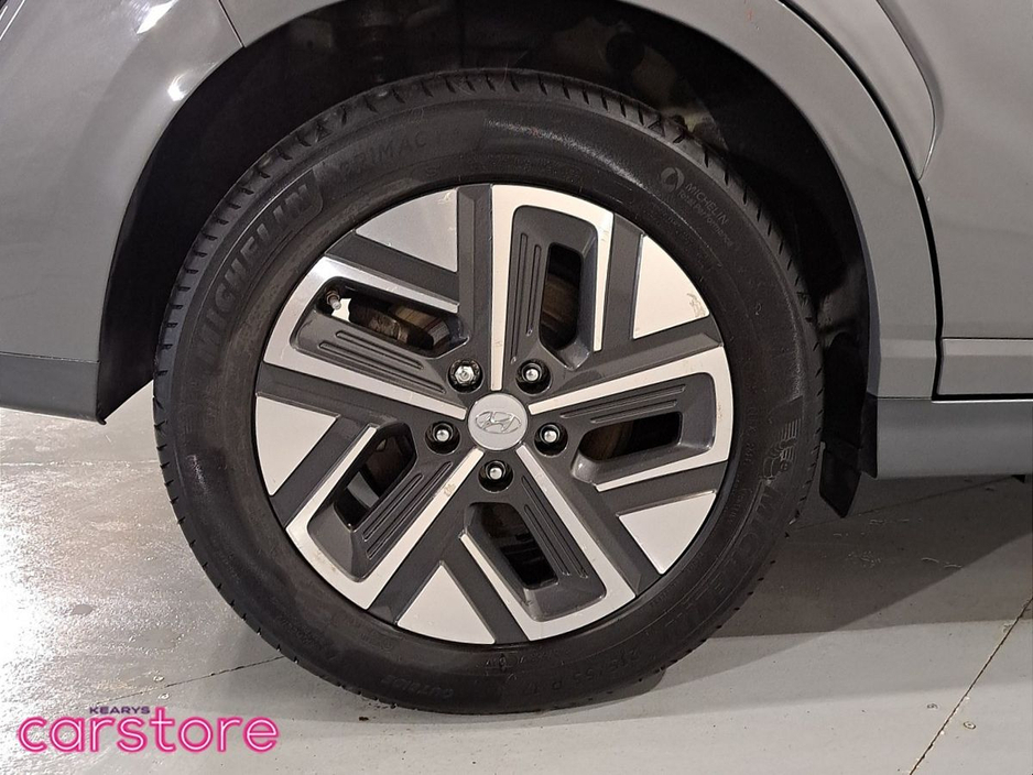 2023 Hyundai Kona - image 13