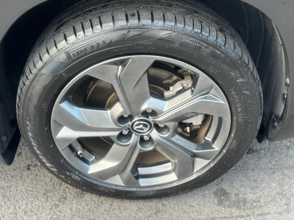 2021 Mazda MX-30 - image 10