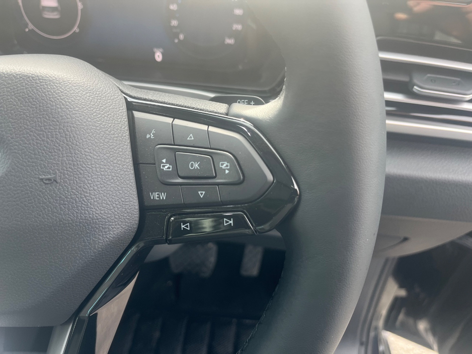 2026 Ford Tourneo Connect - image 26