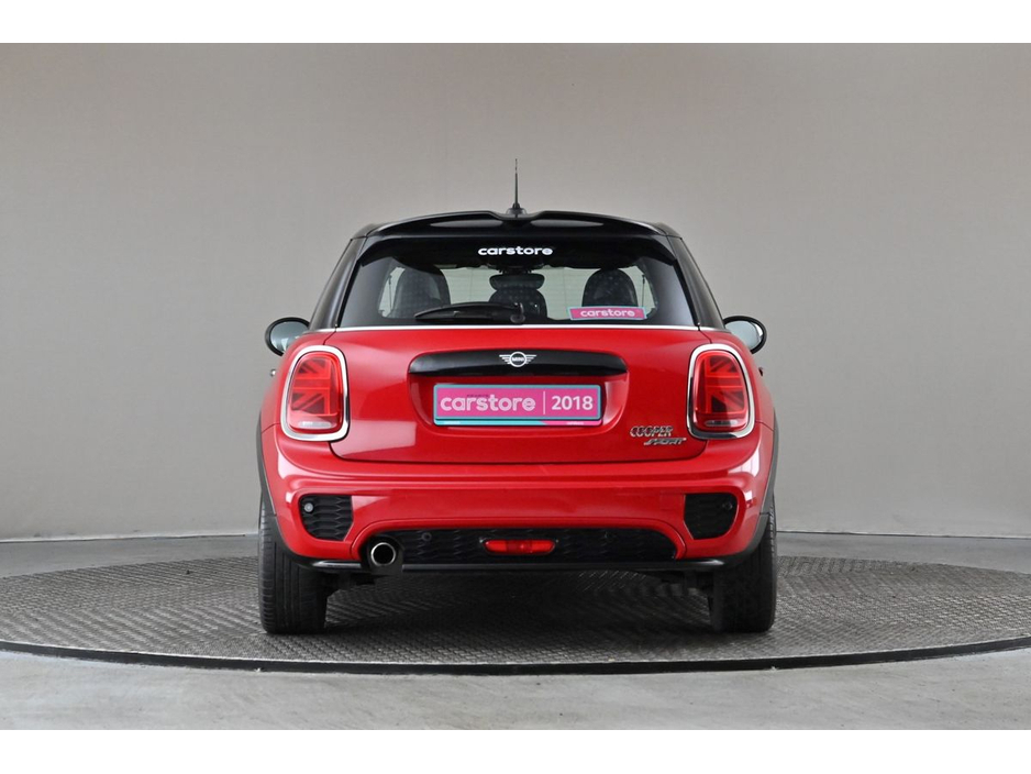 2018 MINI Hatch - image 8