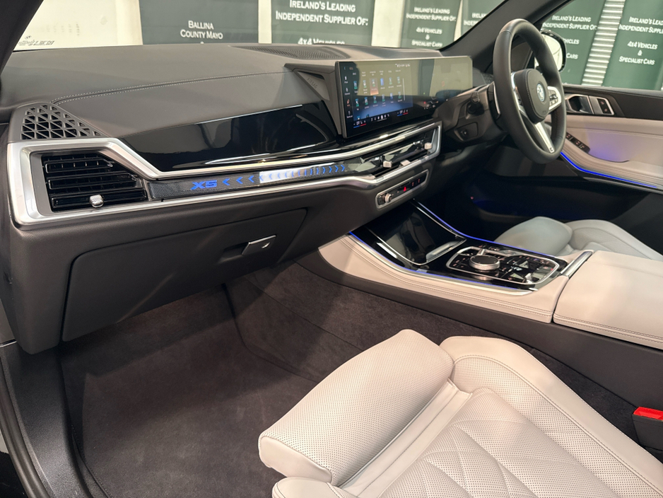 2026 BMW X5 - image 18