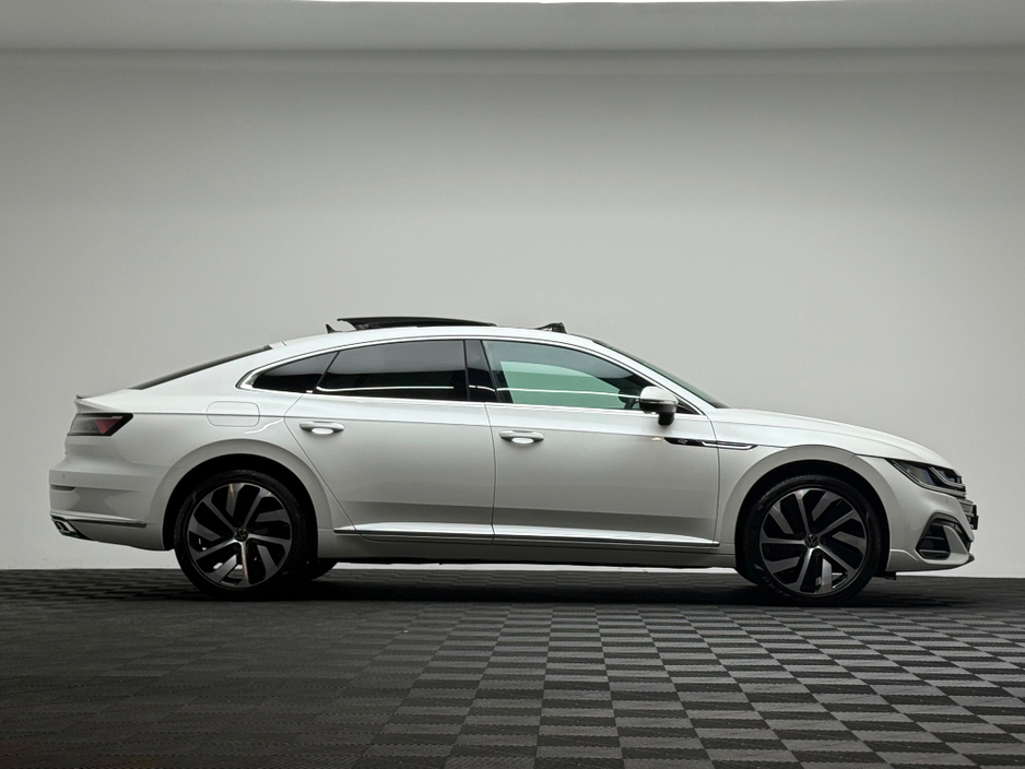 2024 Volkswagen Arteon R-LINE 1.4 TSI PHEV *PAN ROOF* €41,990