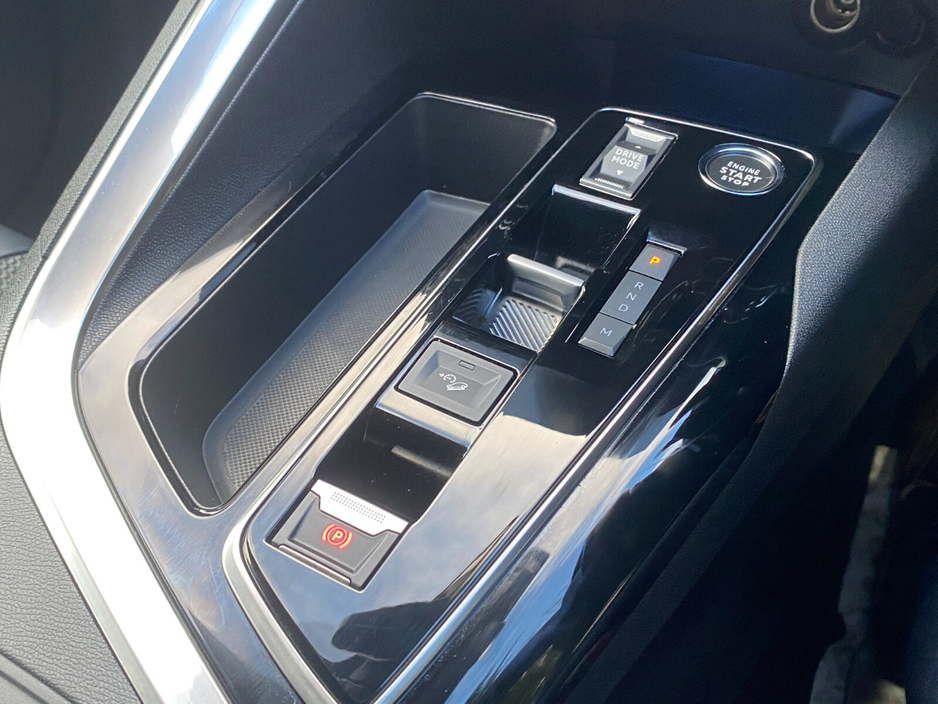 2023 Peugeot 3008 1.5 BlueHDi 130bhp Auto 6.4 GT €34,900