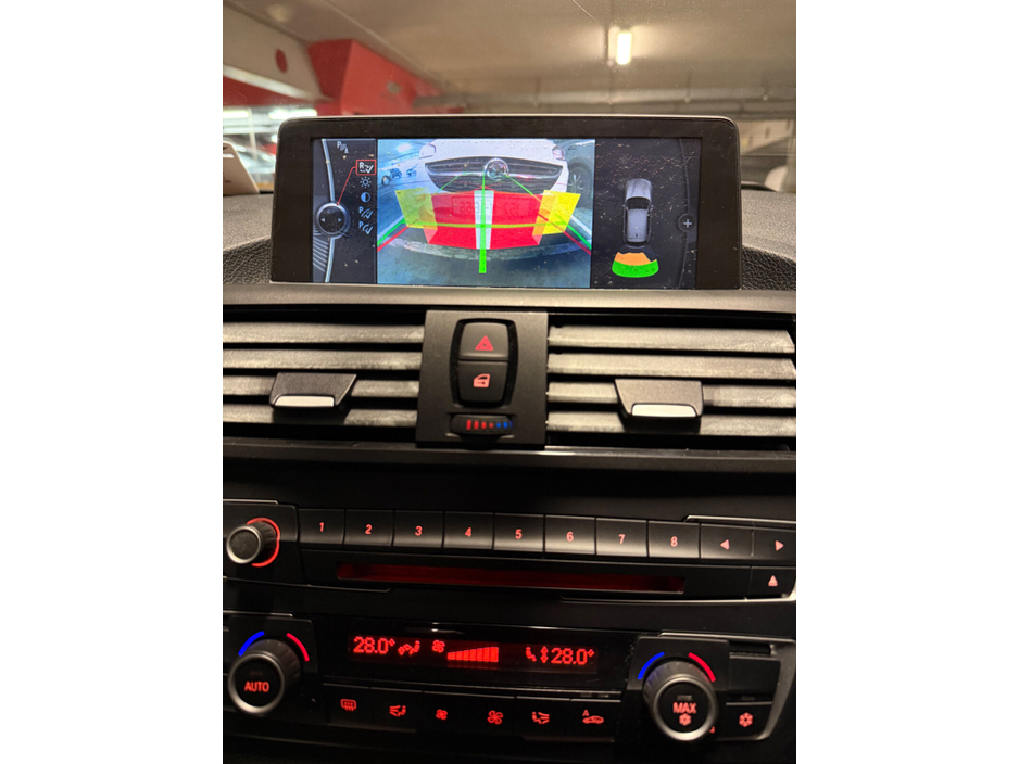 2012 BMW 1 Series - image 13