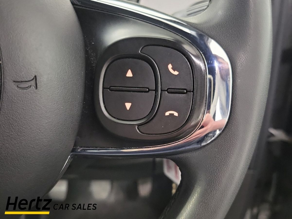 2023 Fiat 500 - image 24