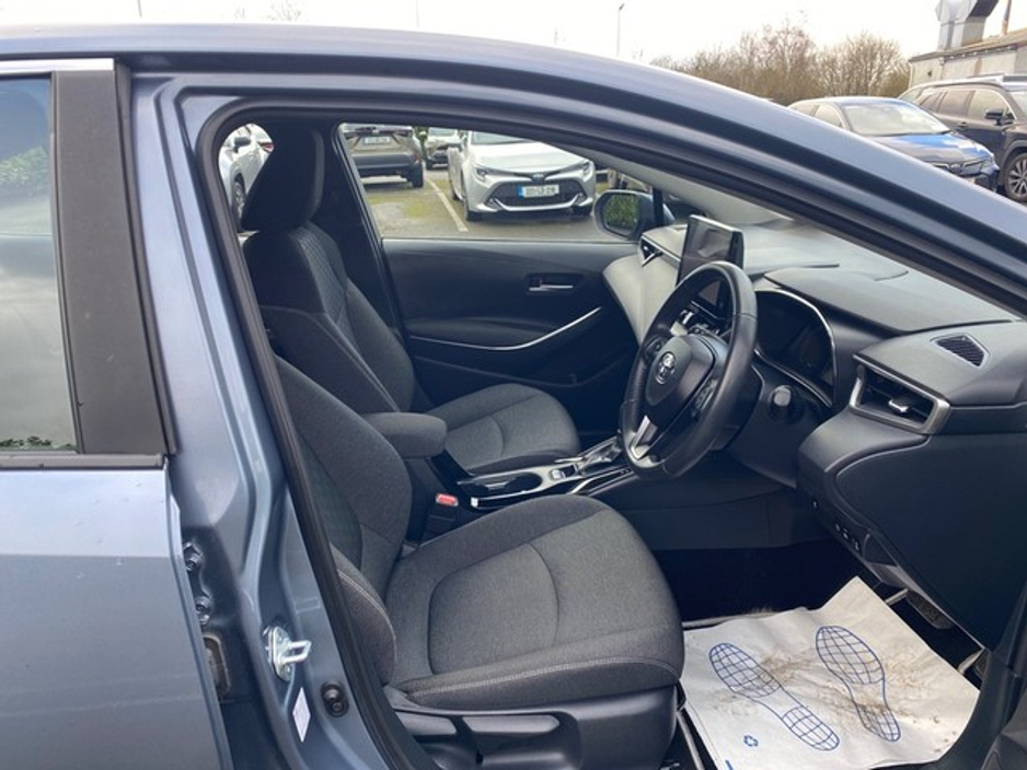 2023 Toyota Corolla COROLLA LUNA SALOON €27,495