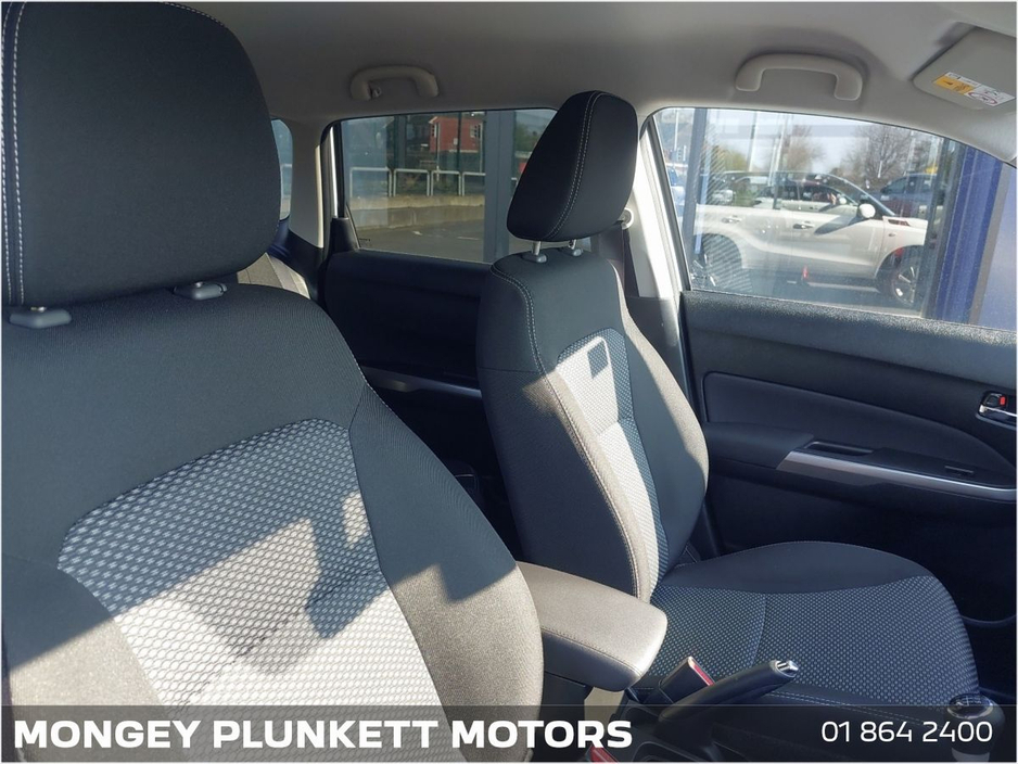 2024 Suzuki Vitara - image 12