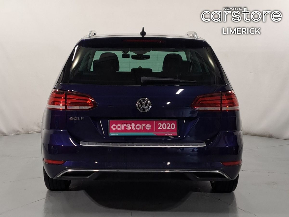 2020 Volkswagen Golf - image 4