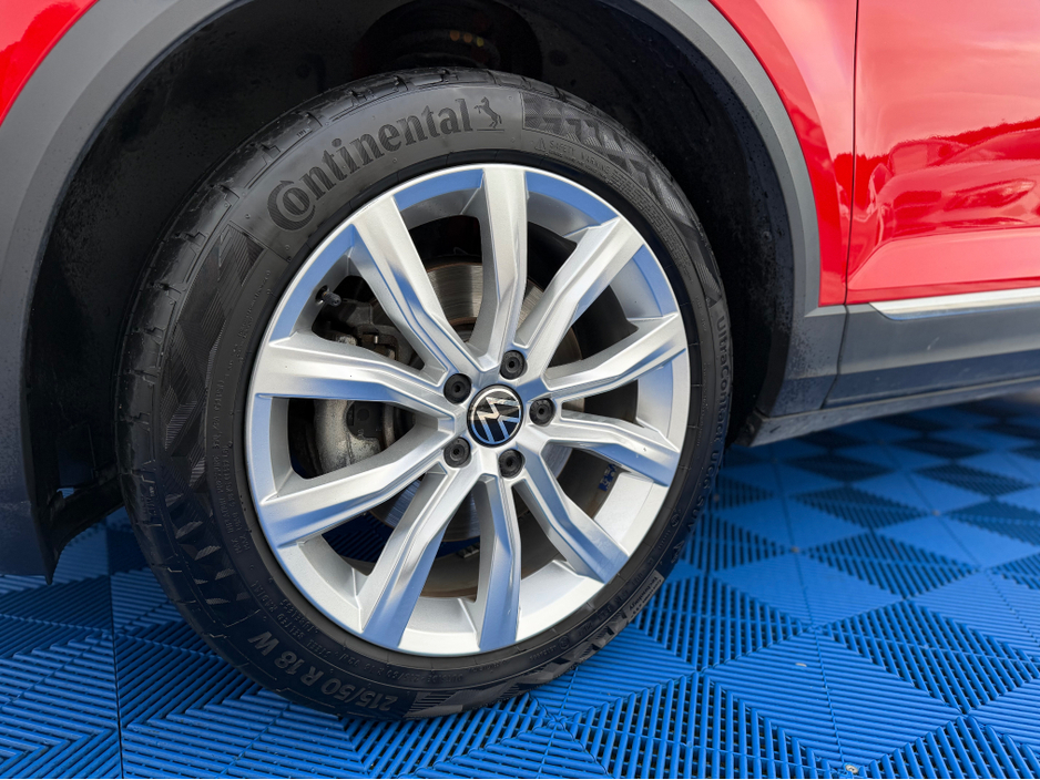 2020 Volkswagen T-Roc - image 11