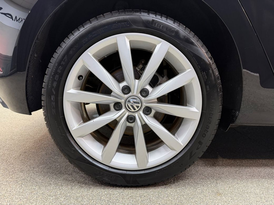 2018 Volkswagen Golf - image 18