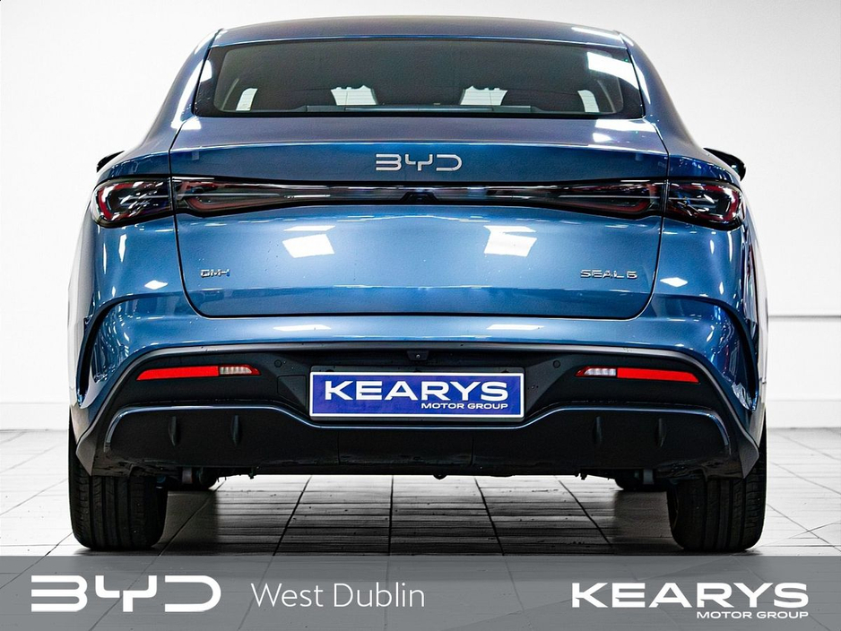 2026 BYD Seal 6 - image 6