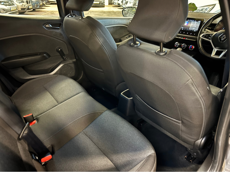 2023 Renault Clio EQUILIBRE TCE 90 CVT DFUL DFULL MY2 Finance Available own this car from €79 per week €18,499