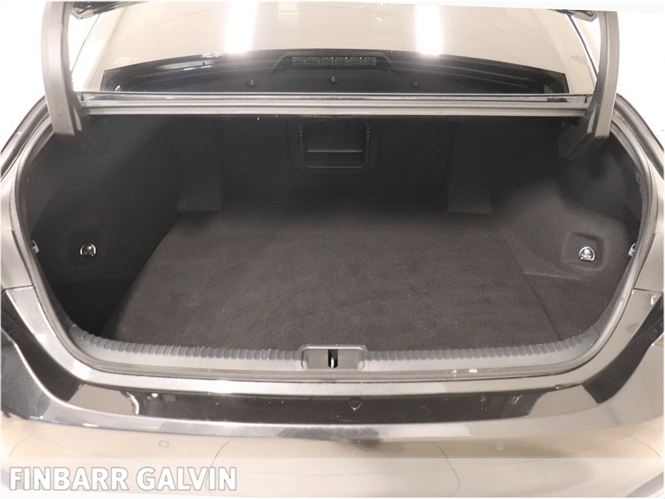 2022 Lexus ES 300 H ES300H Dynamic €43,950