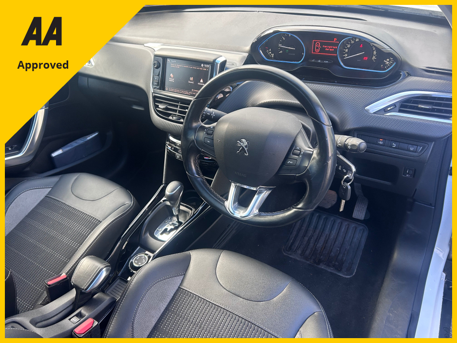 2019 Peugeot 2008 2019 PEUGEOT 2008 1.2 PETROL AUTO PAN ROOF €13,950