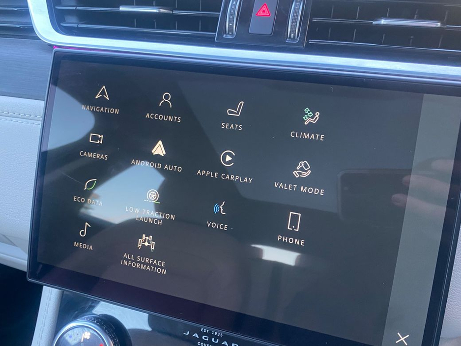 2021 Jaguar F-Pace 2.0d SE Auto AWD €42,900