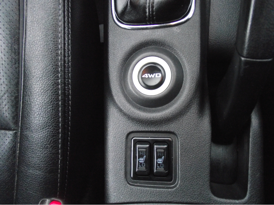 2016 Mitsubishi Outlander 2.3D  4WD  7SEATS  150PS 5DR   6 6MT    16MY €12,950